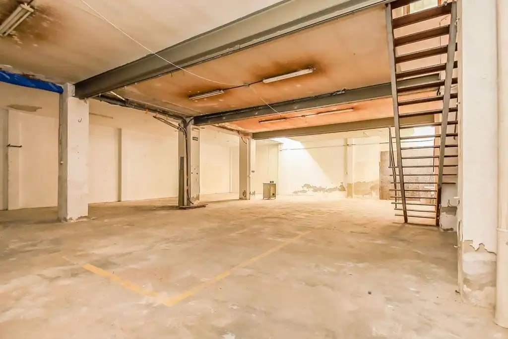 Local commercial à vendre à Obispo/Bisbe Aznar, imagen 8