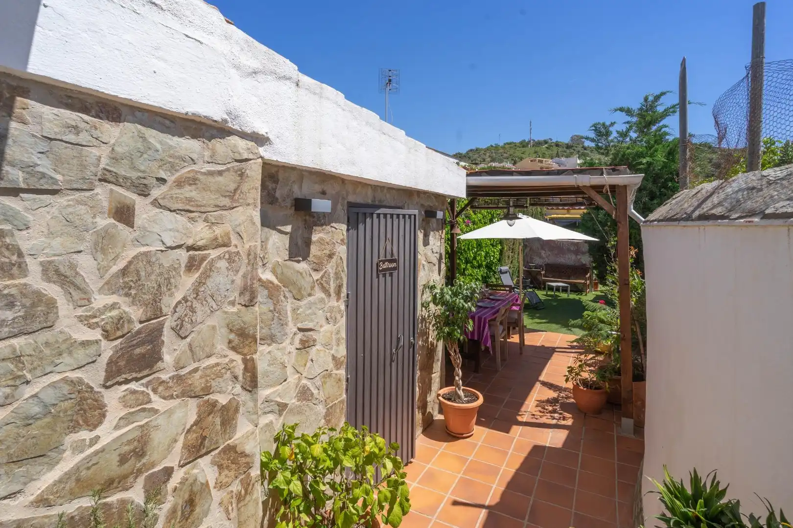 Terrace of Detached homes for rent in Riogordo  with Air Conditioner, Private garden and Terrace