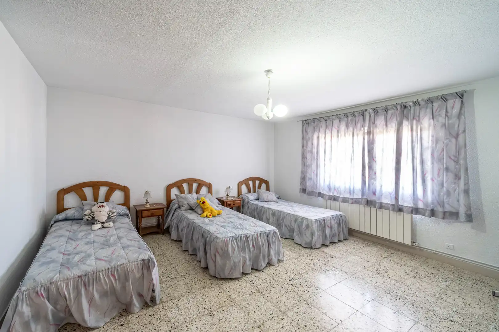 Casa aparellada amb jardí en venda a Calle de San José, imagen 49