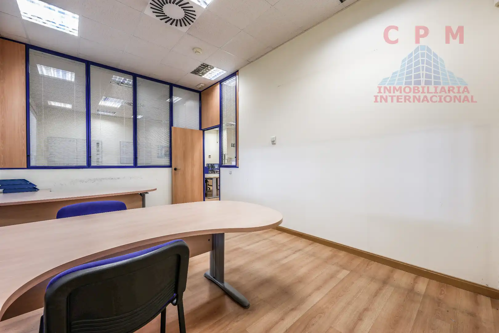 Commercial properties for rent in Madrid  with Air Conditioner, Heating and Parquet flooring