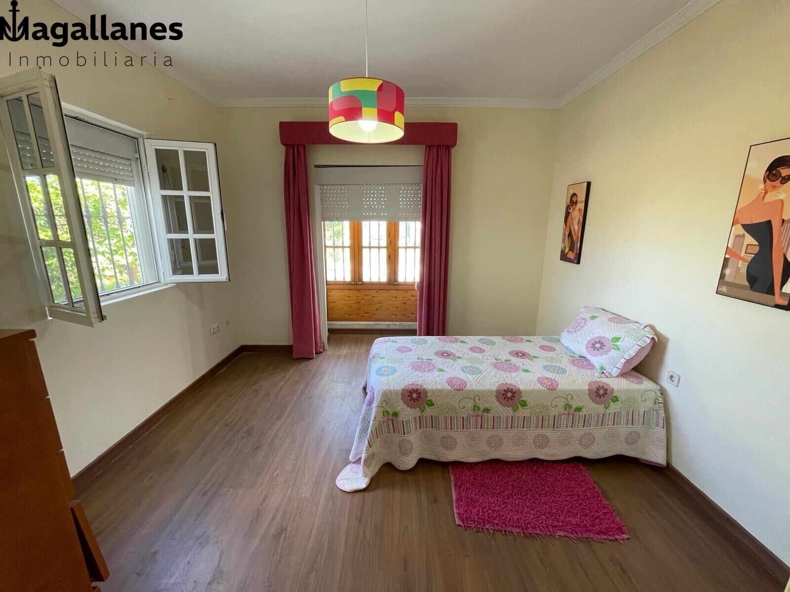 Dormitori de Casa o xalet en venda en Sanlúcar de Barrameda amb Jardí privat