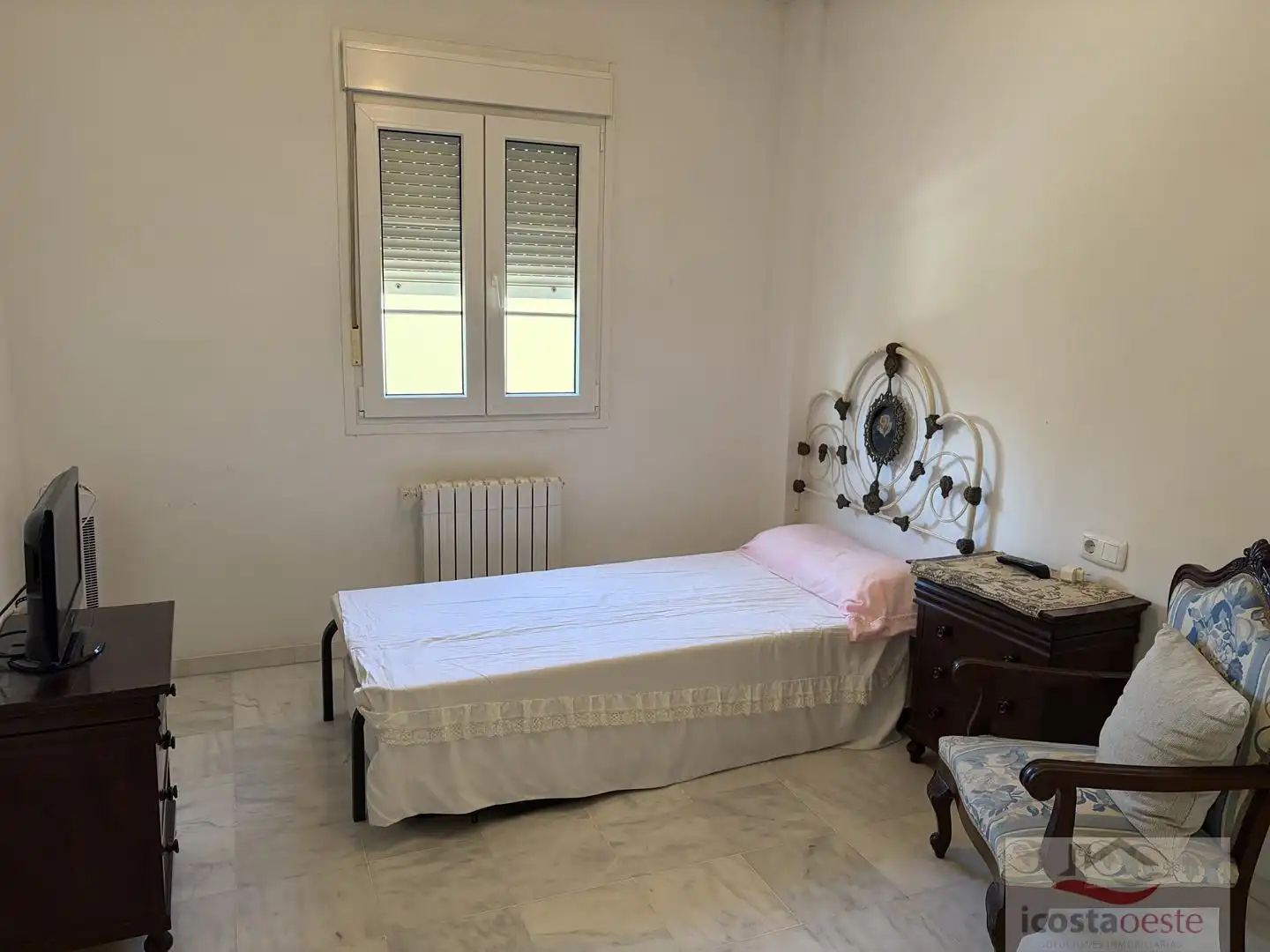 Dormitori de Casa o xalet en venda en El Puerto de Santa María amb Aire condicionat, Calefacció i Piscina comunitària