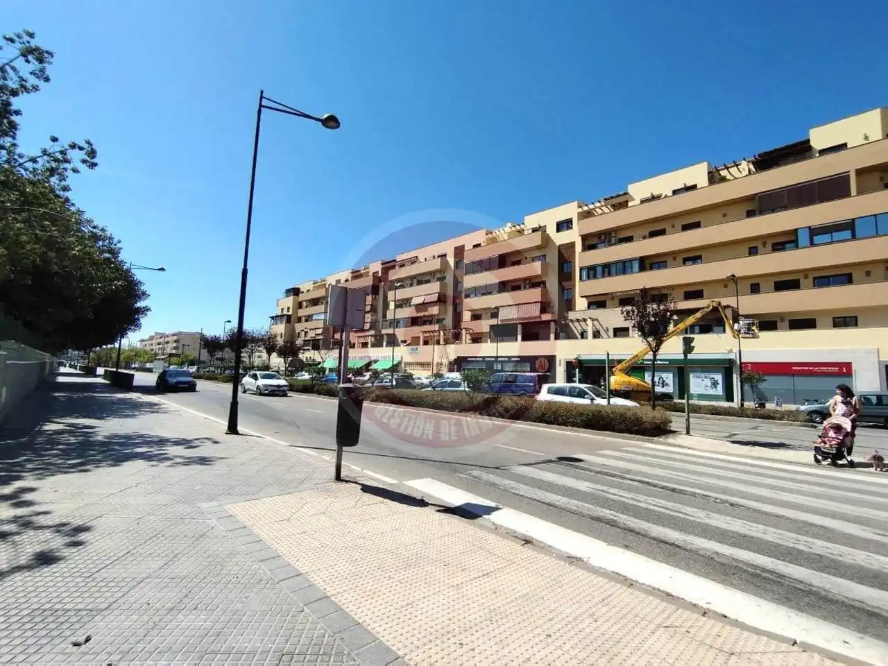 Vista exterior de Garatge en venda en Vélez-Málaga amb Alarma