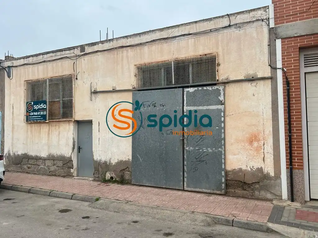 Vista exterior de Nau industrial en venda en Águilas
