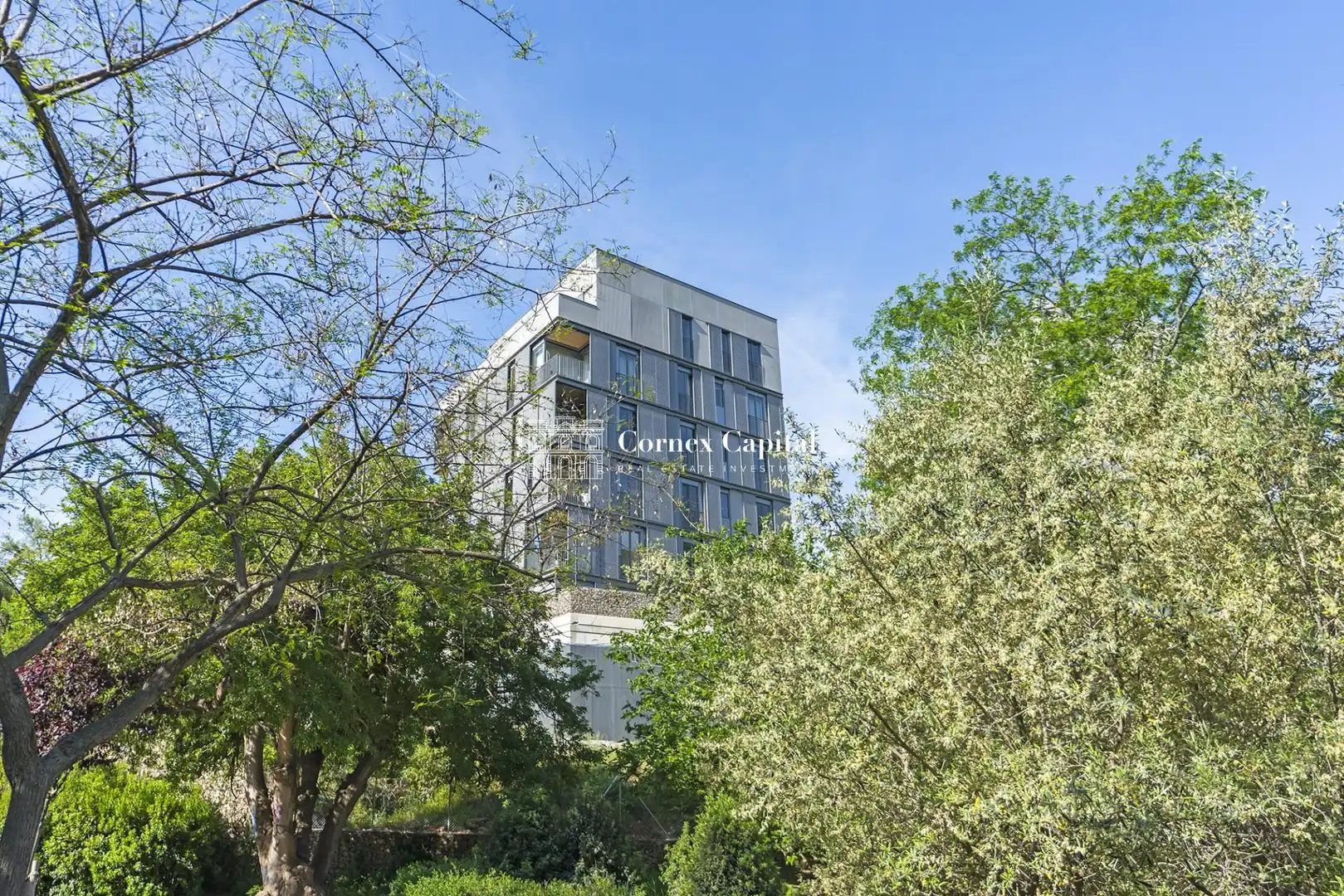 Exterior view of Flat for sale in Barcelona  with Air Conditioner, Heating and Private garden