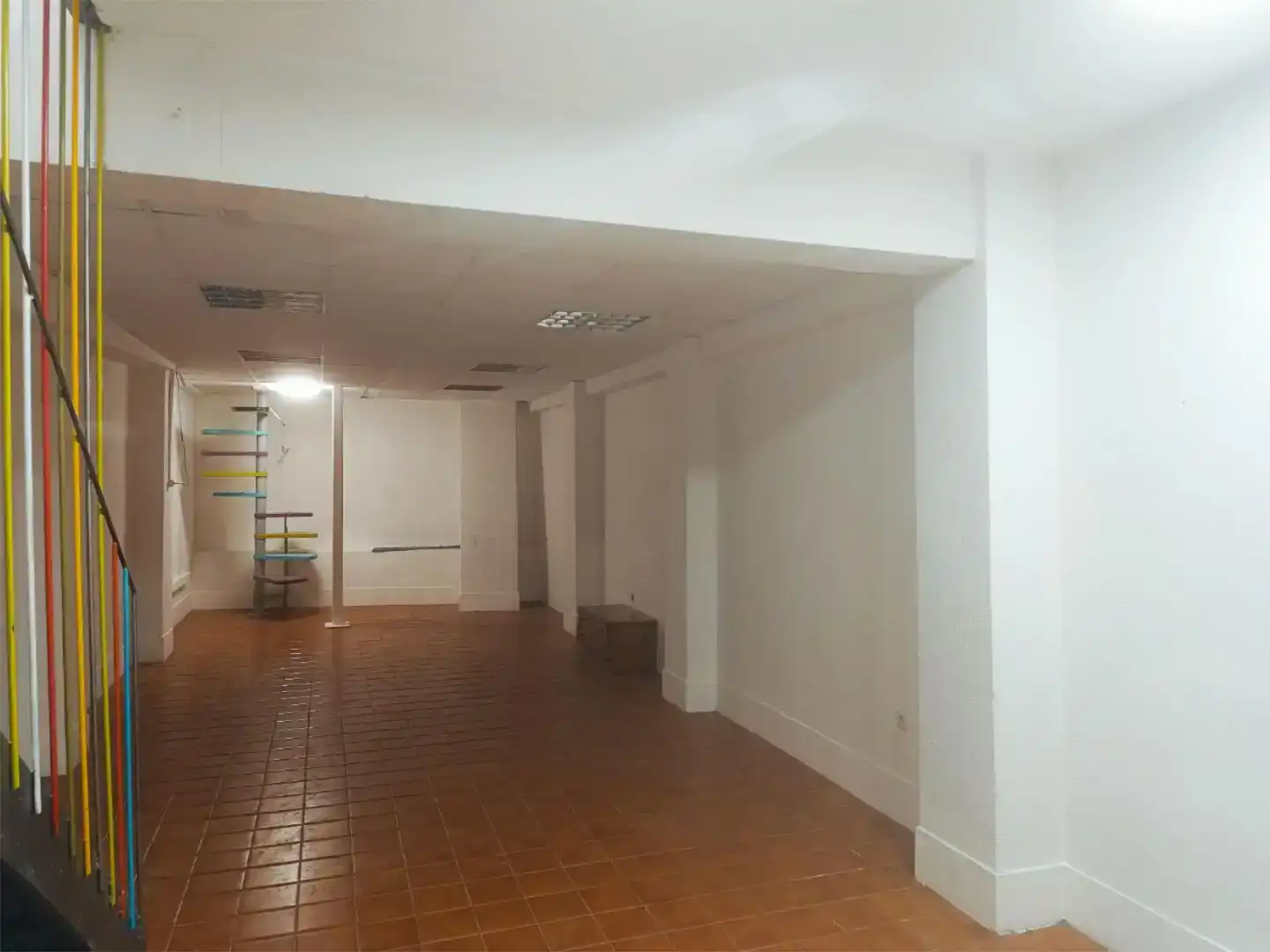 Local de lloguer en Valladolid amb Aire condicionat