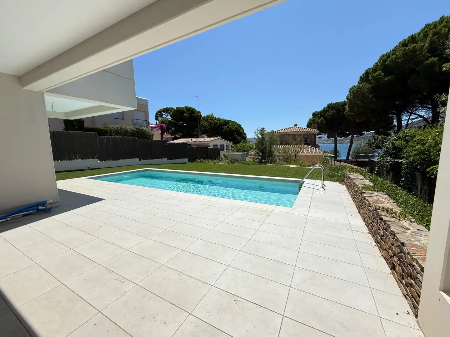 Piscina de Casa o chalet en venta en Llançà con Aire acondicionado, Calefacción y Jardín privado