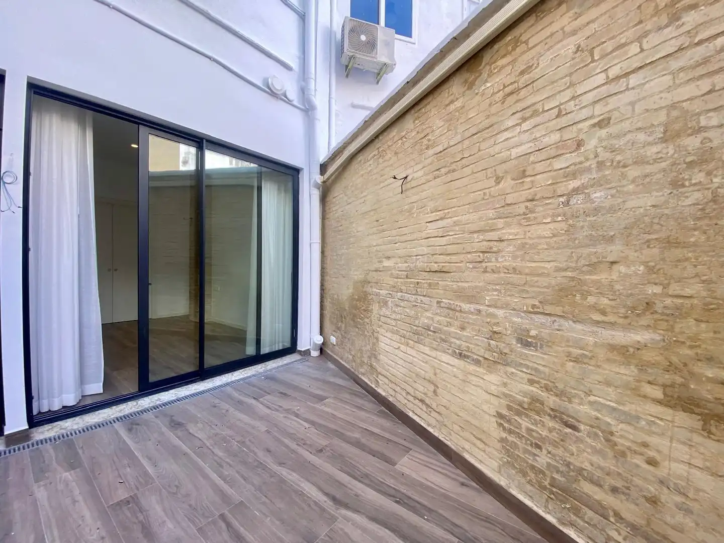 Terrasse von Erdgeschoss zum Verkauf in Valencia mit Klimaanlage, Heizung und Terrasse