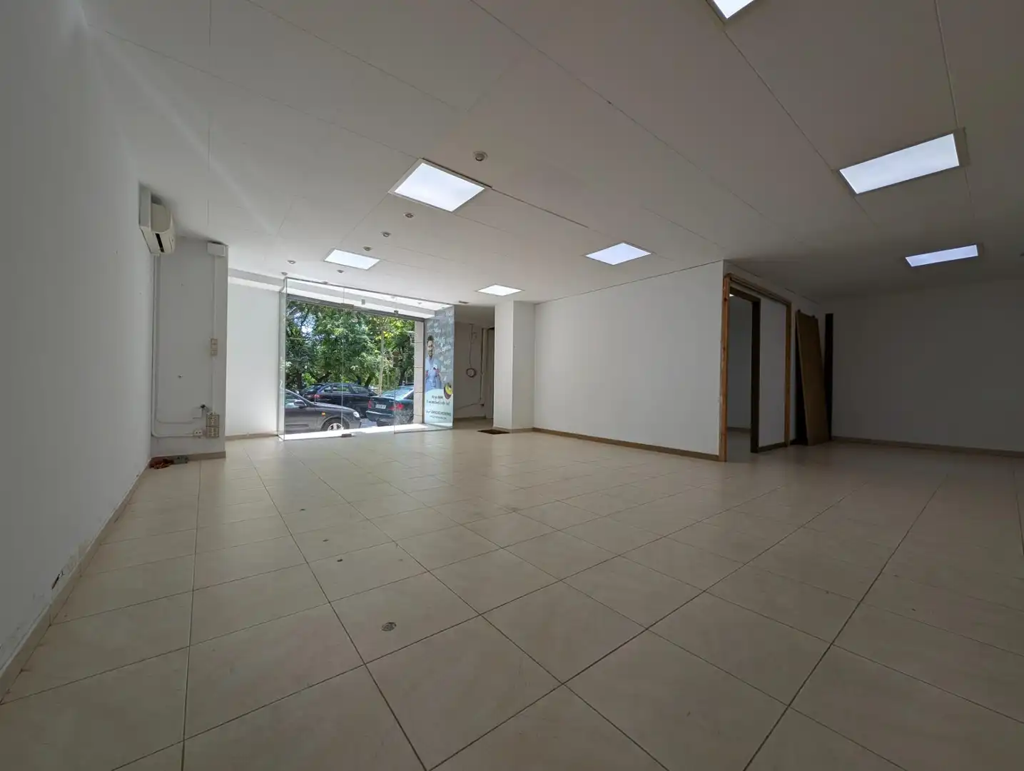 Commercial properties for rent in Mataró  with Air Conditioner