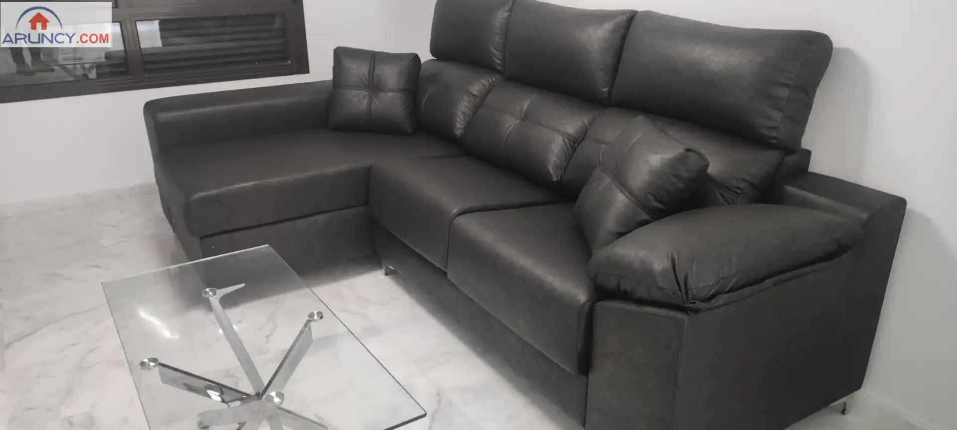 Sala de estar de Piso de alquiler en Montequinto con Aire acondicionado, Calefacción y Jardín privado