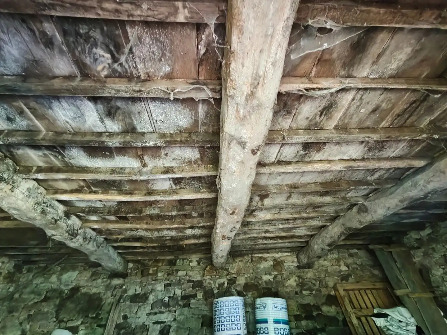 Casa o xalet en venda en Salas amb Terrassa i Piscina