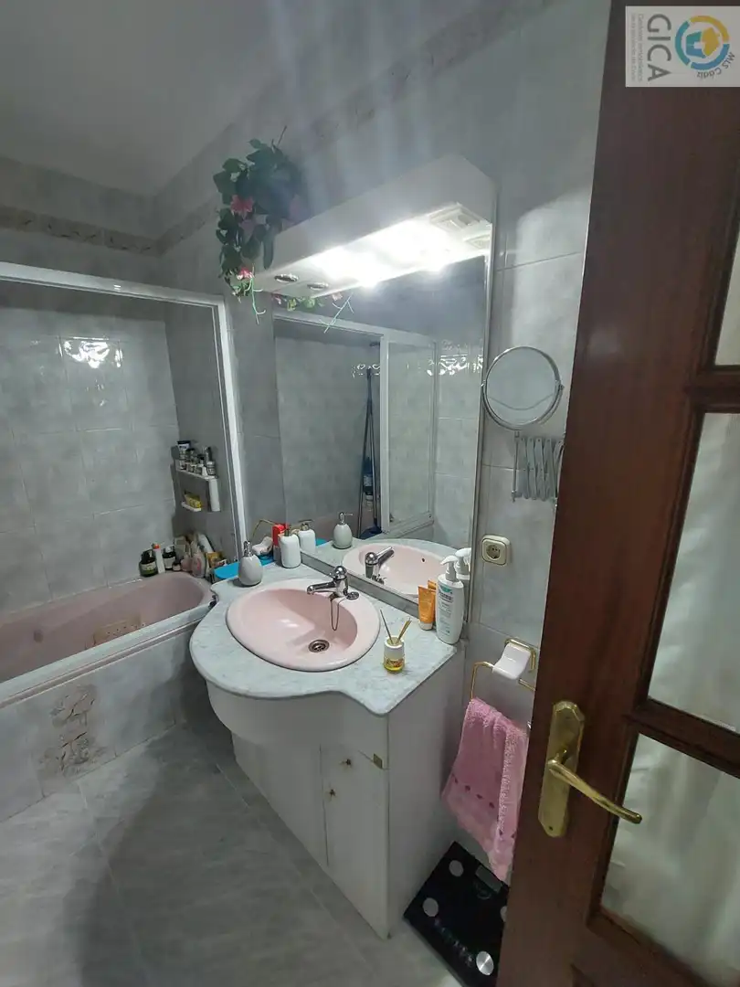 Bany de Casa o xalet en venda en Algeciras