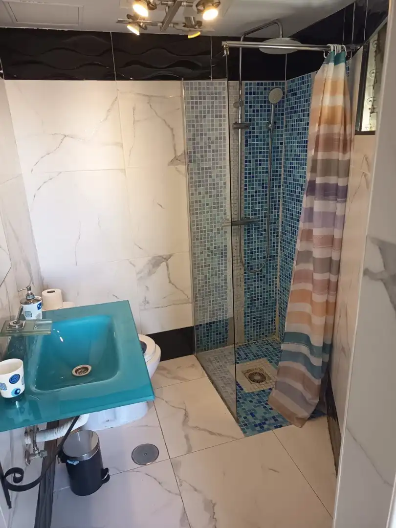 Baño de Estudio en venta en San Sebastián de los Reyes con Terraza, Amueblado y Lavadora