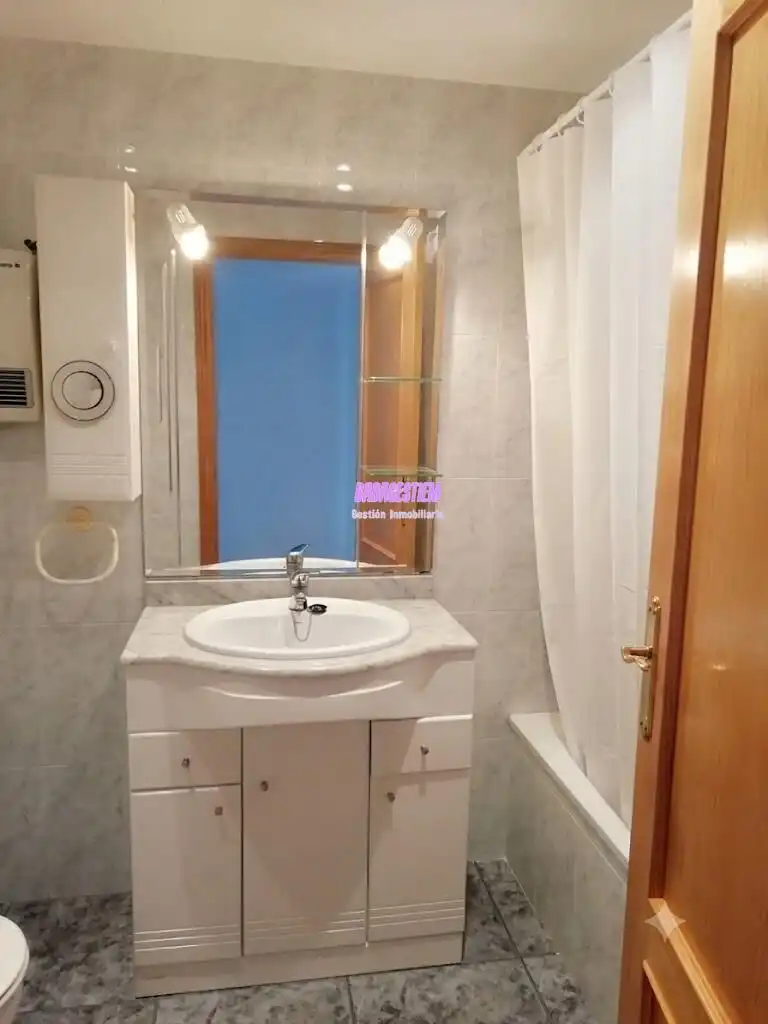Bathroom of Flat for rent in La Ràpita  with Air Conditioner, Terrace and Furnished