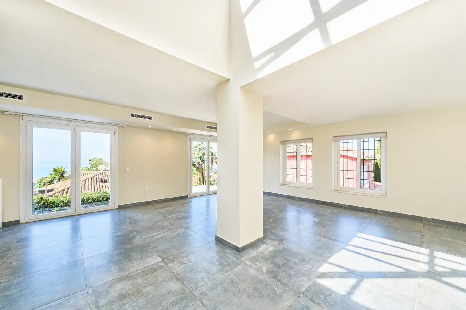Casa o chalet en venta en Málaga con Aire acondicionado, Calefacción y Jardín privado