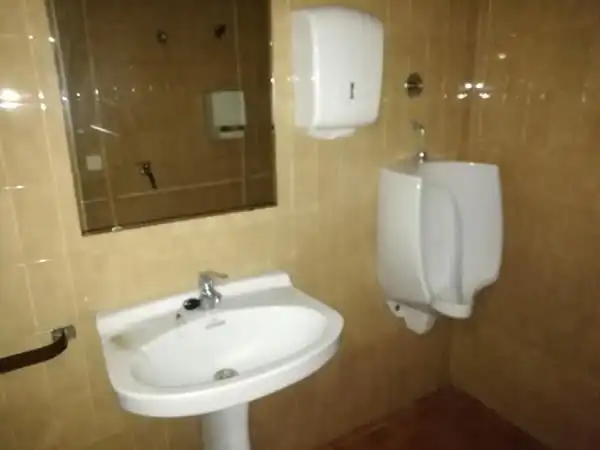 Local comercial en venda a C/ Avencedrell, imagen 6