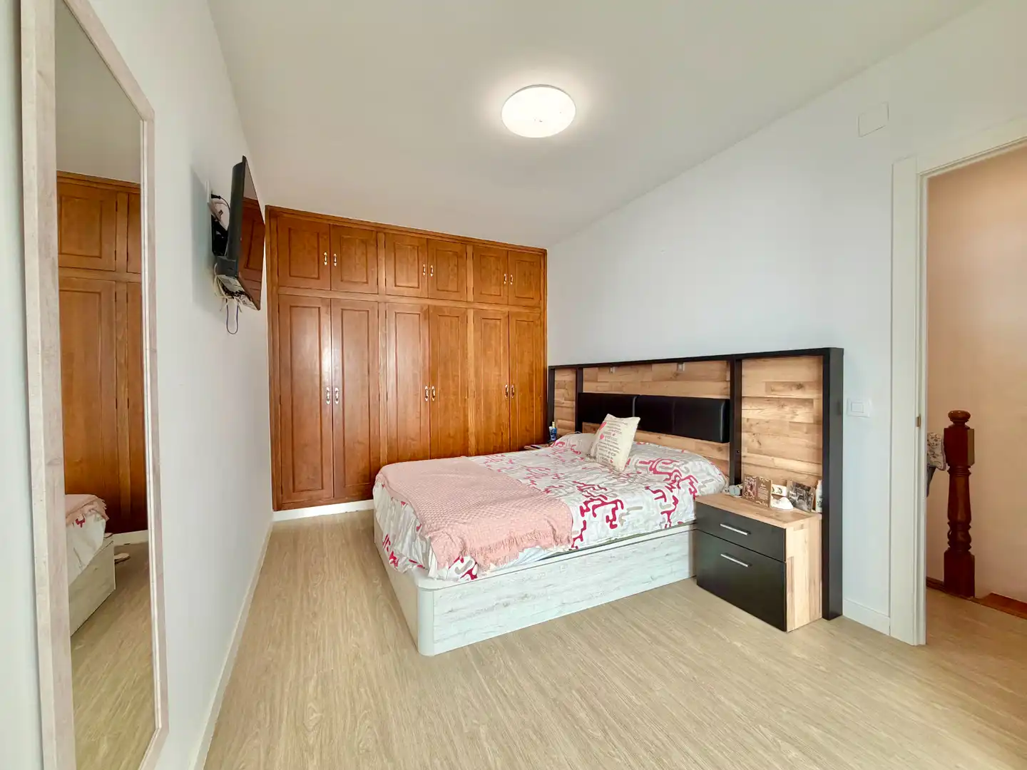 Terraced house with terrace for sale in Carrer de la Unió, imagen 25
