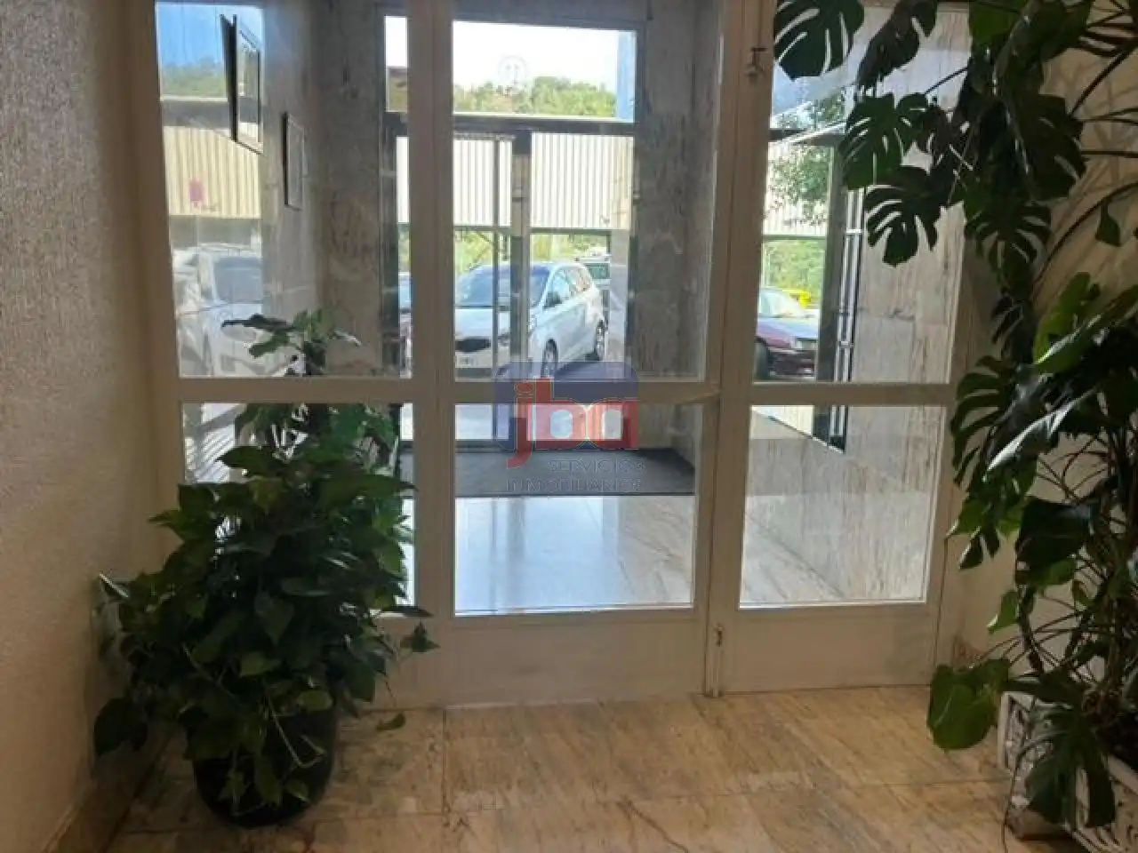 Piso de alquiler en Barbadás con Calefacción, Amueblado y Balcón