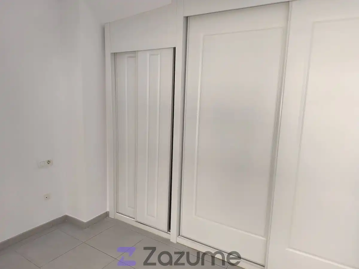 Dachboden zur Miete in Cheste mit Terrasse, Schwimmbad und Ofen