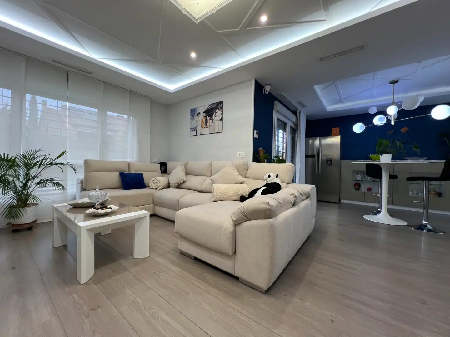 Sala d'estar de Casa o xalet en venda en Rivas-Vaciamadrid amb Aire condicionat, Calefacció i Jardí privat