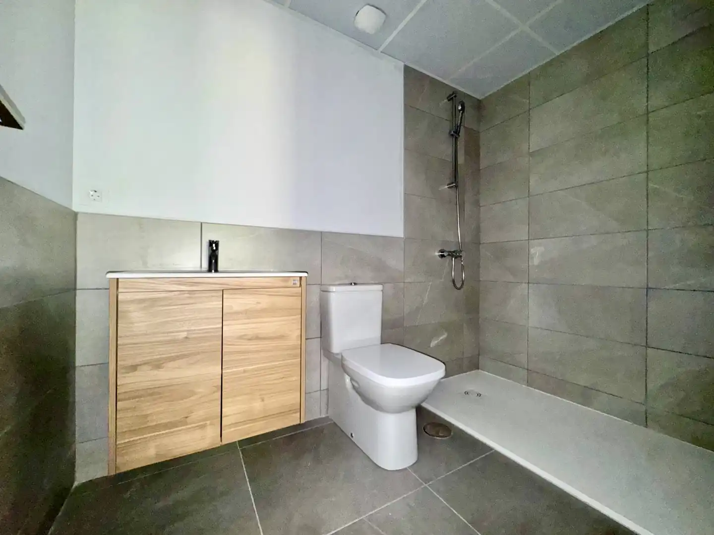 Baño de Planta baja en venta en Mijas con Aire acondicionado, Terraza y Piscina