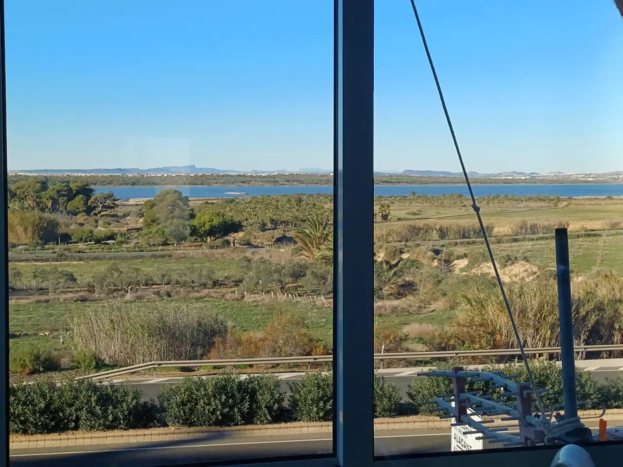 Estudio en venta en Torrevieja con Calefacción, Amueblado y Horno
