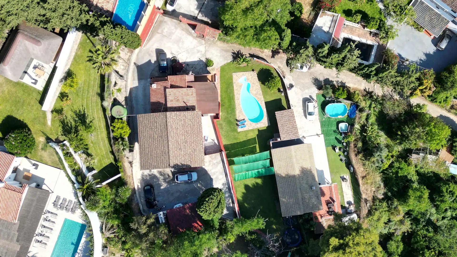 Vista exterior de Casa o xalet en venda en Marbella amb Terrassa
