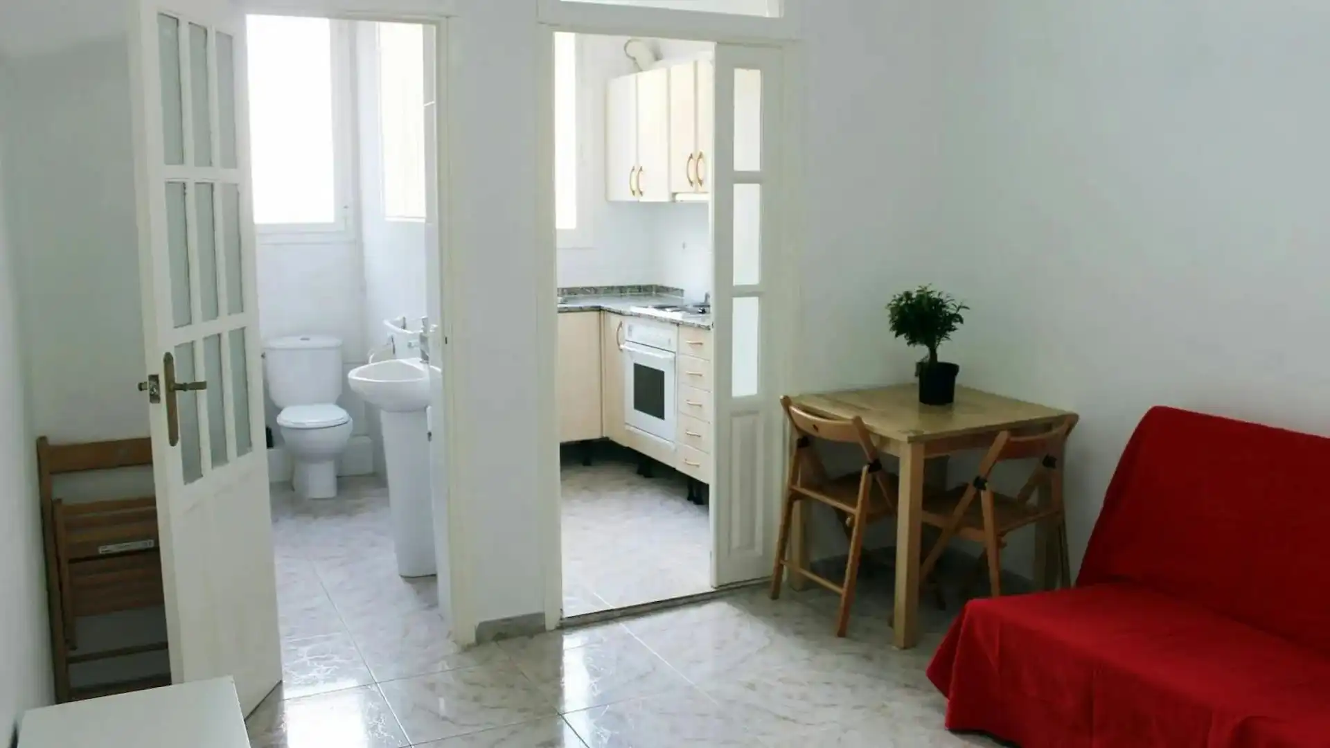 Kitchen of Flat for share in Barcelona  with Furnished and Washing machine
