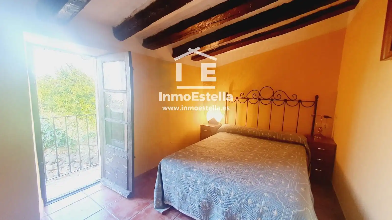 Habitación de Casa adosada en venta en Allo con Calefacción, Jardín privado y Terraza