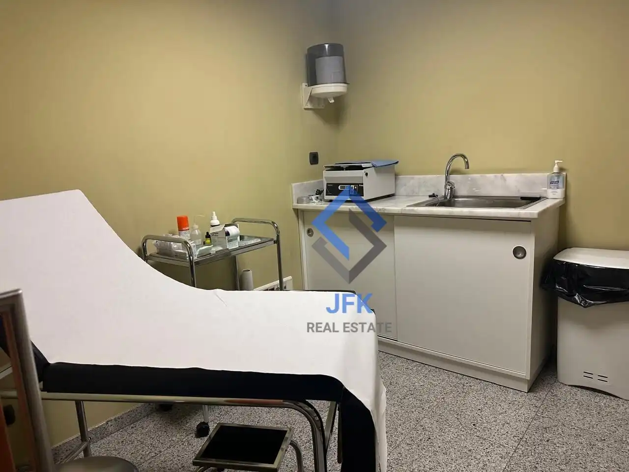 Büro mit Aufzug zur Miete in Carlemany, imagen 2