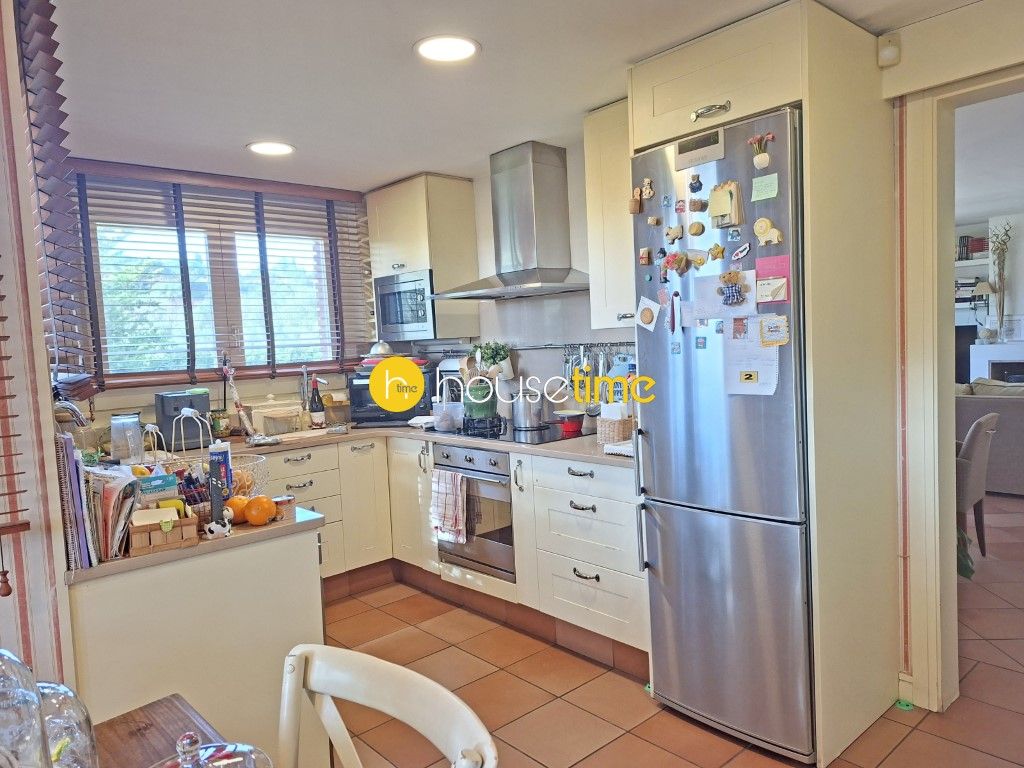 Kitchen of House or chalet for sale in Sant Vicenç de Montalt