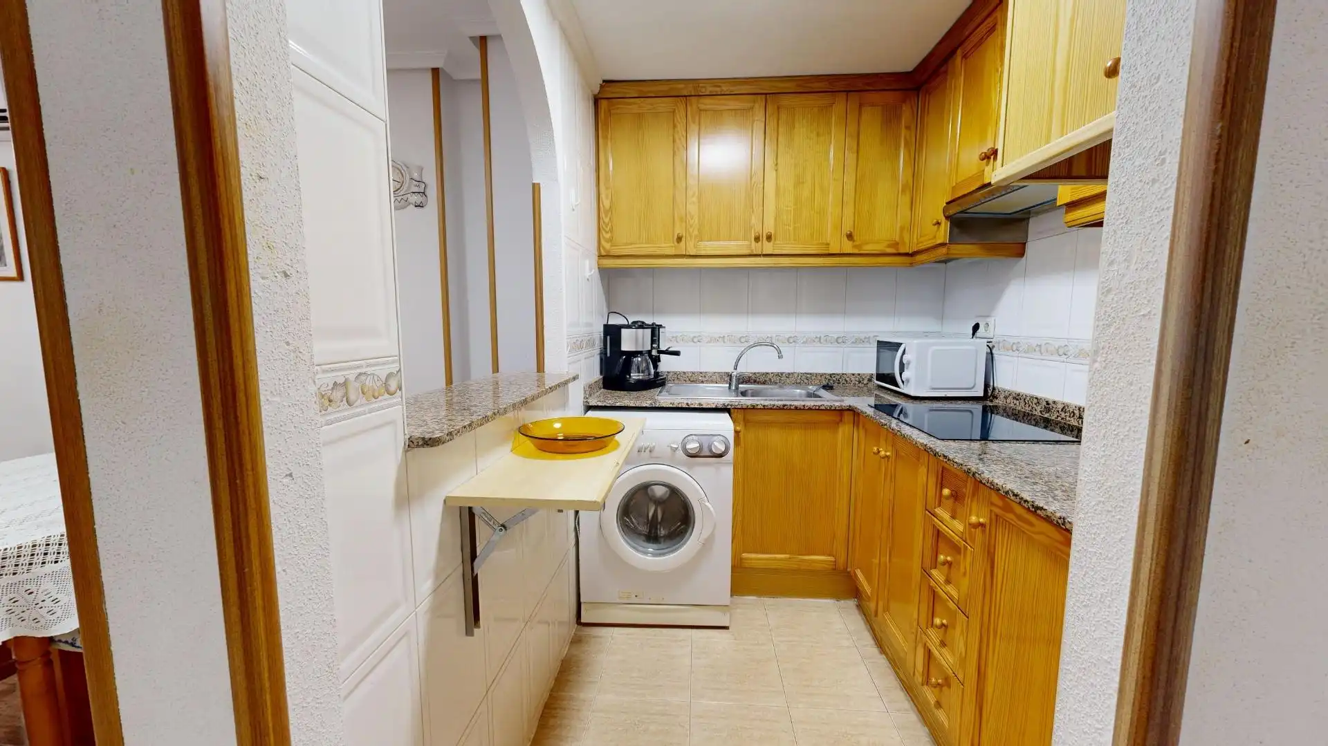 Kitchen of Apartments for rent in Torrevieja  with Air Conditioner and Furnished