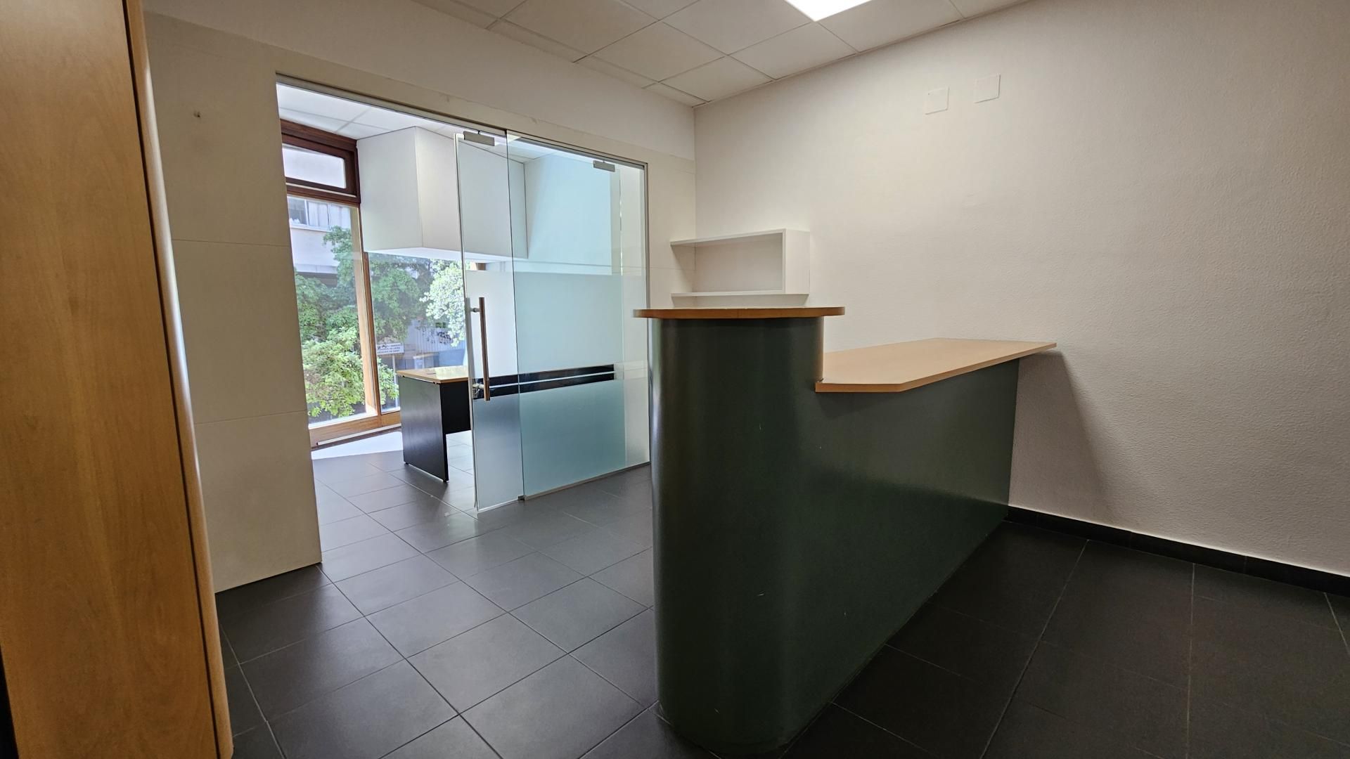 Office to rent in Figueres  with Heating