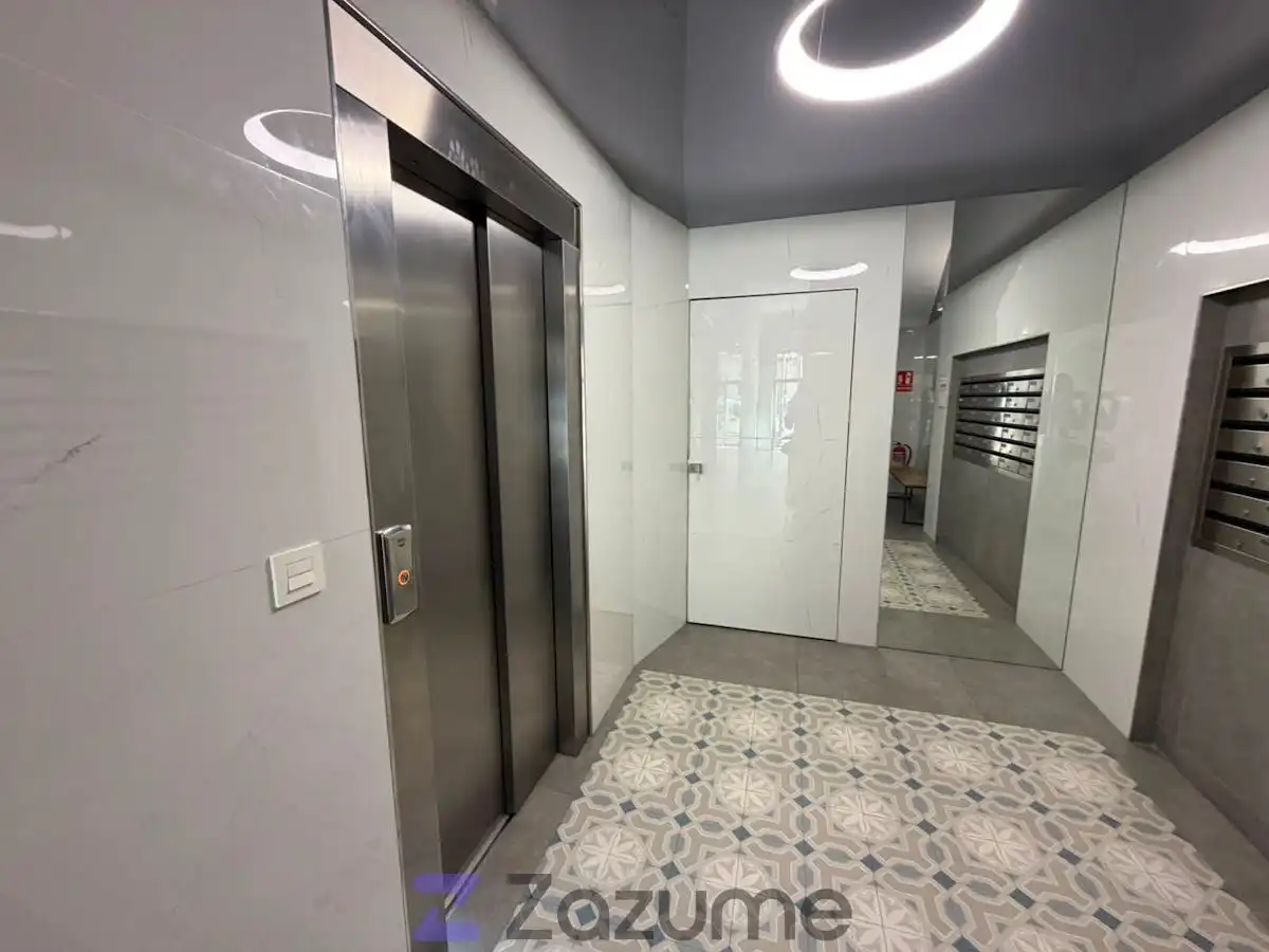 Piso de alquiler en Valencia con Parquet, Amueblado y Horno