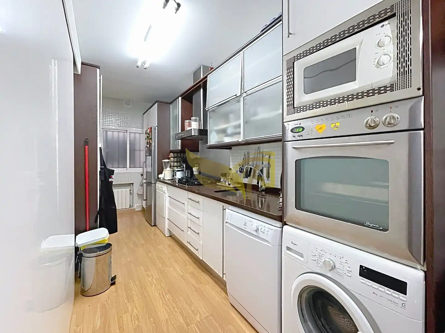 Kitchen of Flat for sale in Sevilla  with Air Conditioner, Heating and Storage room