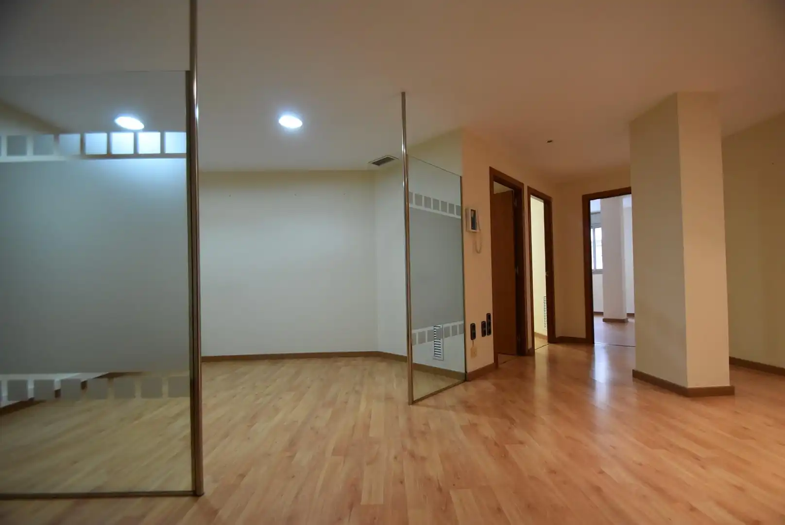Oficina de lloguer a Calle MAGDALENA MIRO, 21, Centre Vila