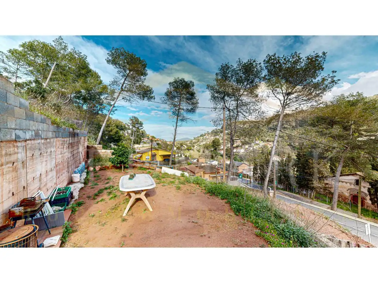 Vista exterior de Casa o xalet en venda en Corbera de Llobregat amb Calefacció i Terrassa