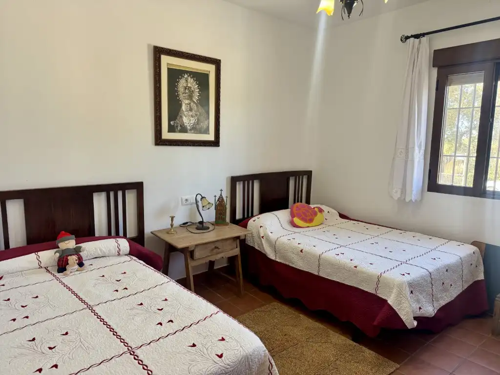 Bedroom of Country homes for sale in Zarza-Capilla, Badajoz