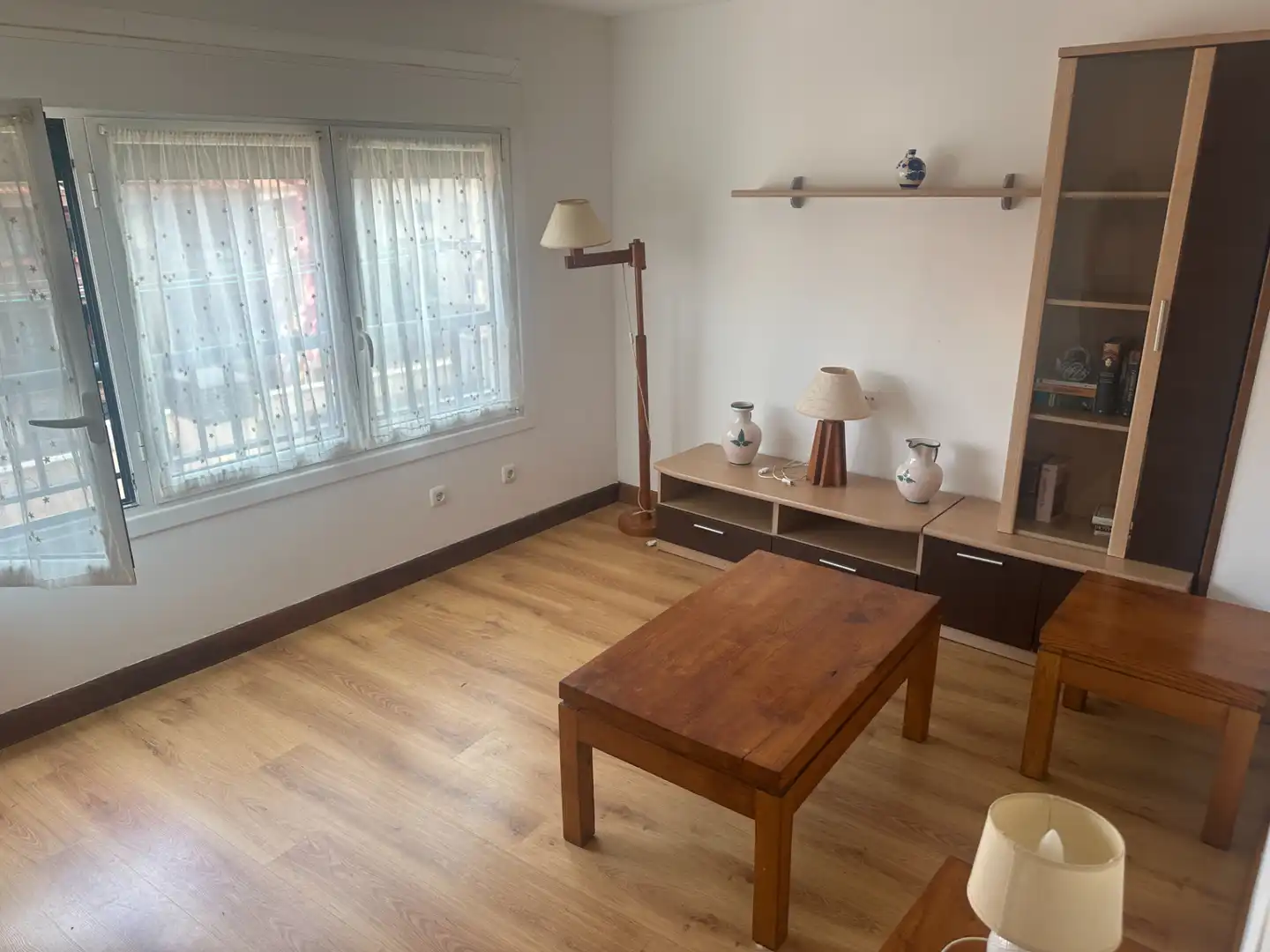 Sala de estar de Piso en venta en Zumaia con Calefacción, Parquet y Horno