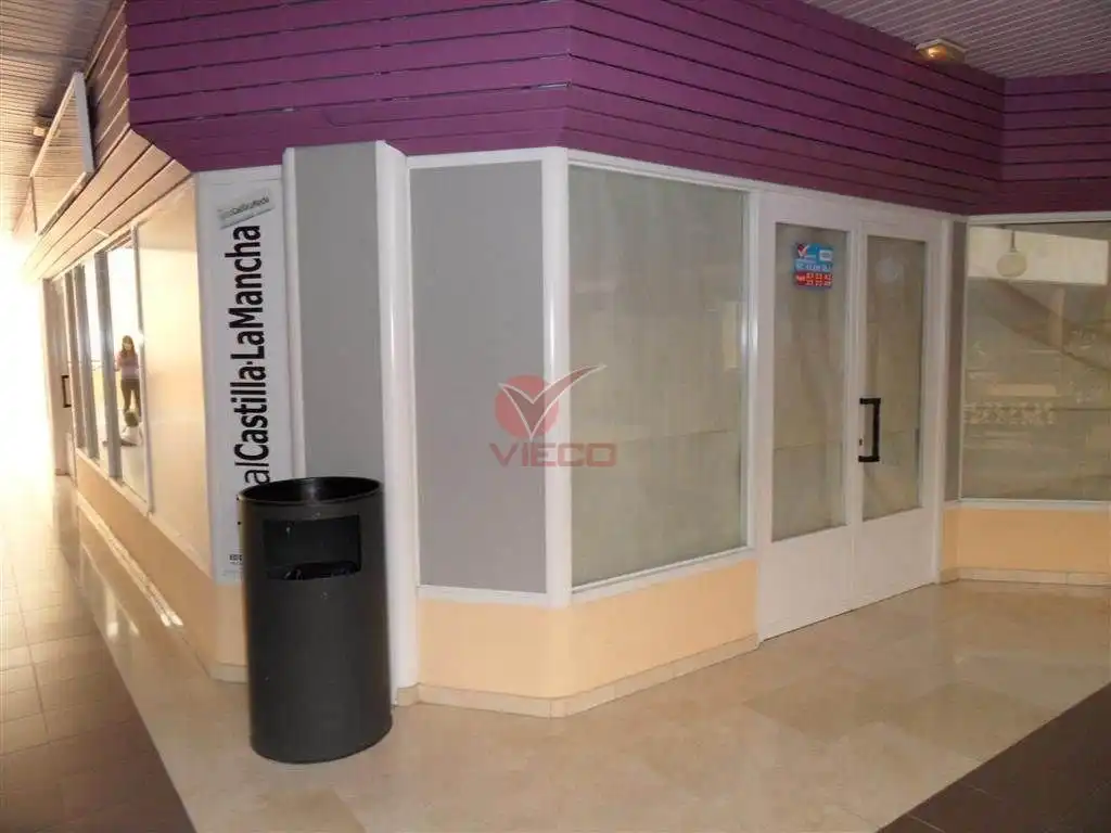 Local comercial en venda a EDIFICIO ALEGRIA, imagen 3