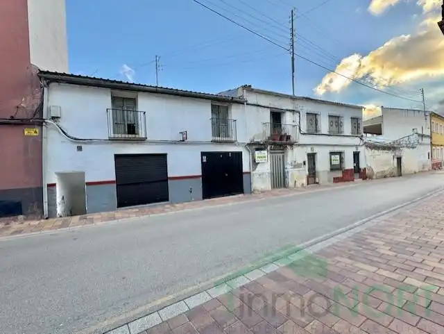 Casa in vendita a Carret Hellin 30
