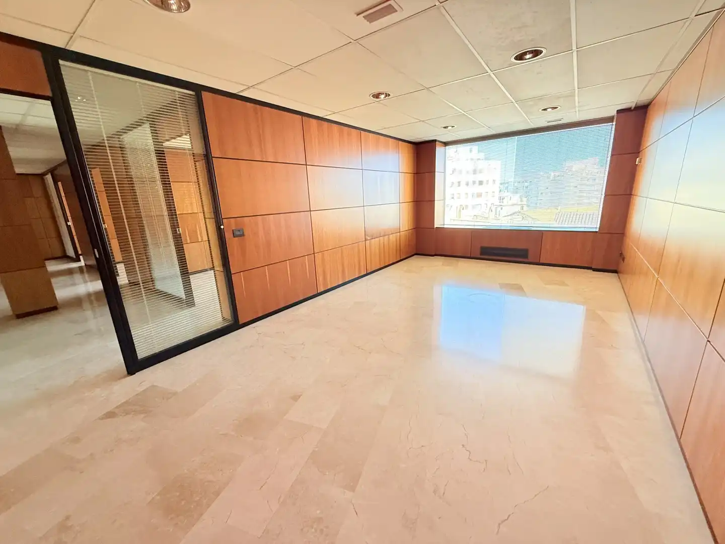 Office for rent in  Palma de Mallorca  with Air Conditioner, Heating and Internet