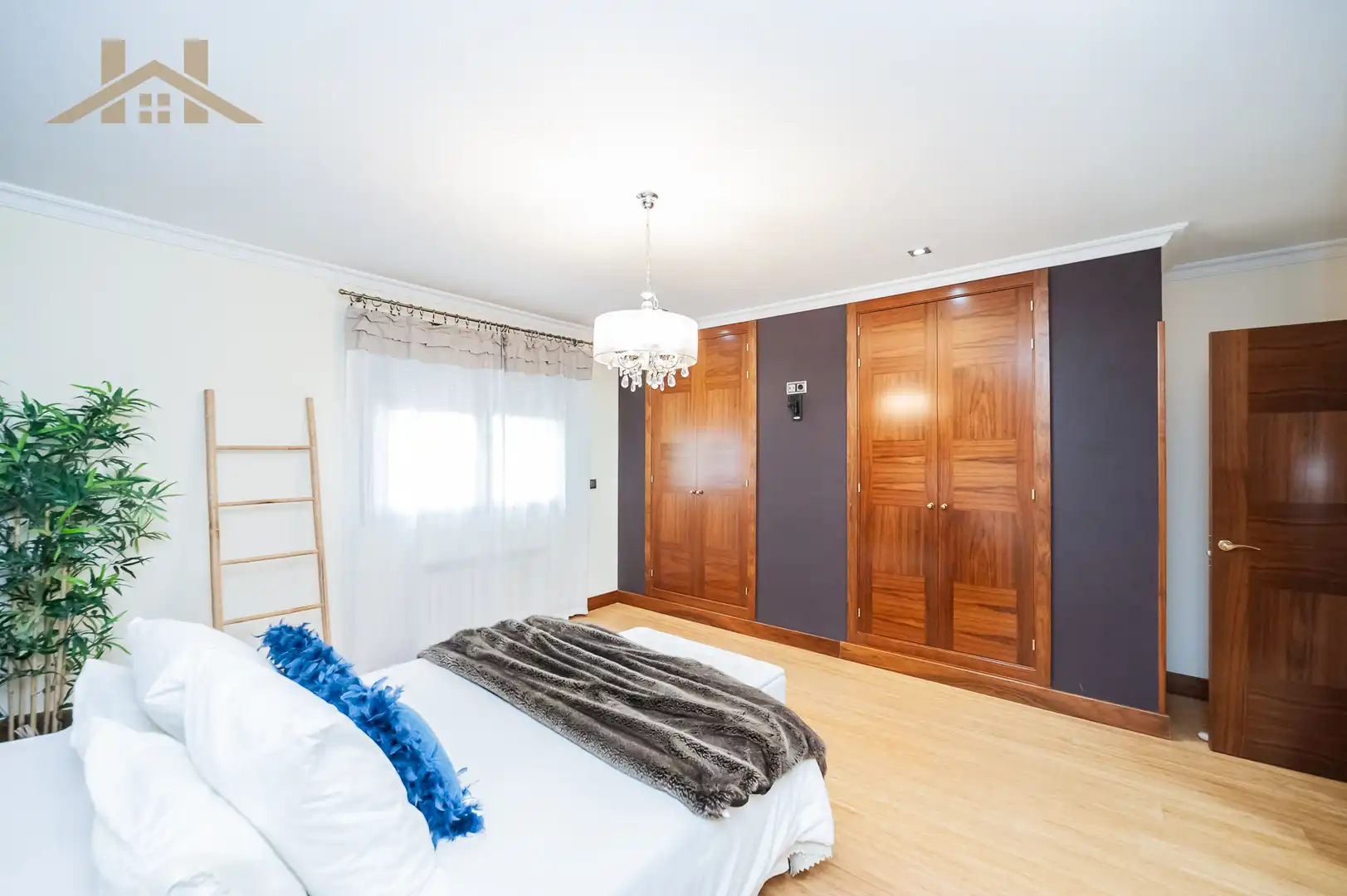 Bedroom of Houses for sale in La Montaña - El Cortijo