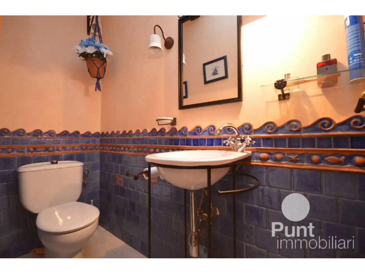 Bathroom of Detached homes for sale in Premià de Dalt  with Air Conditioner, Heating and Private garden