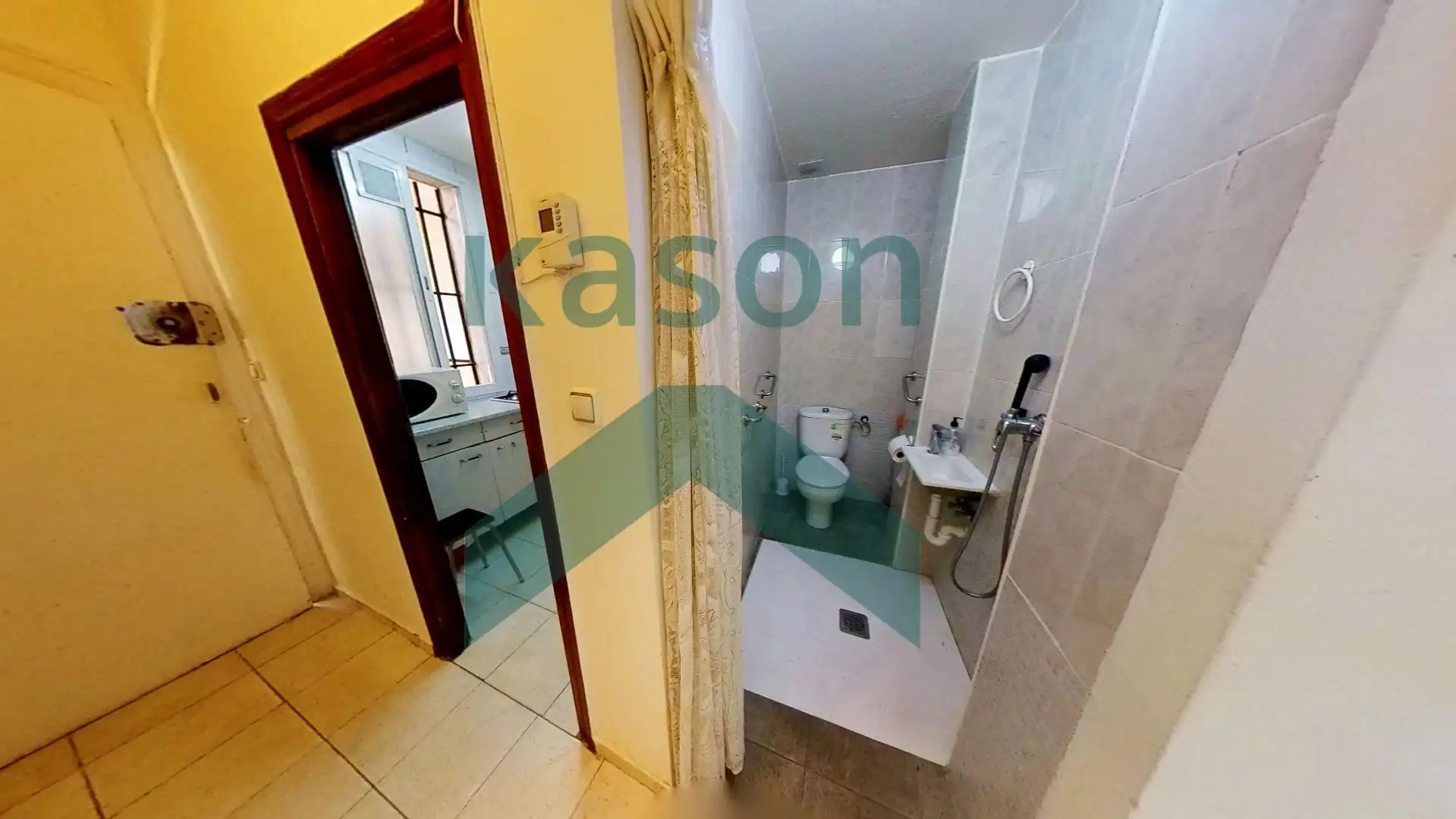 Bathroom of Flat for sale in Madrid  with Heating
