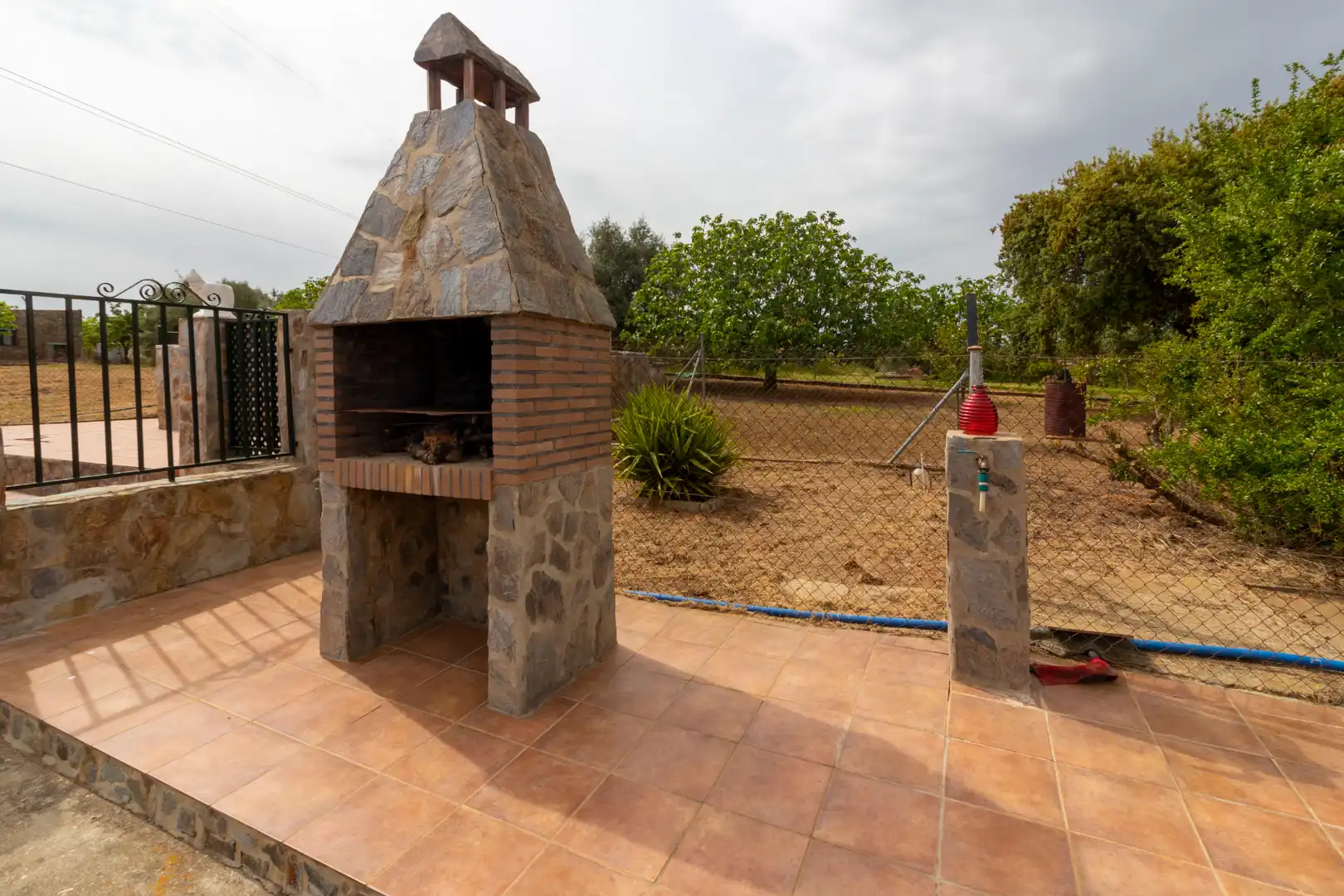 Garten von Haus oder Chalet zum Verkauf in Badajoz mit Klimaanlage, Abstellraum und Schwimmbad
