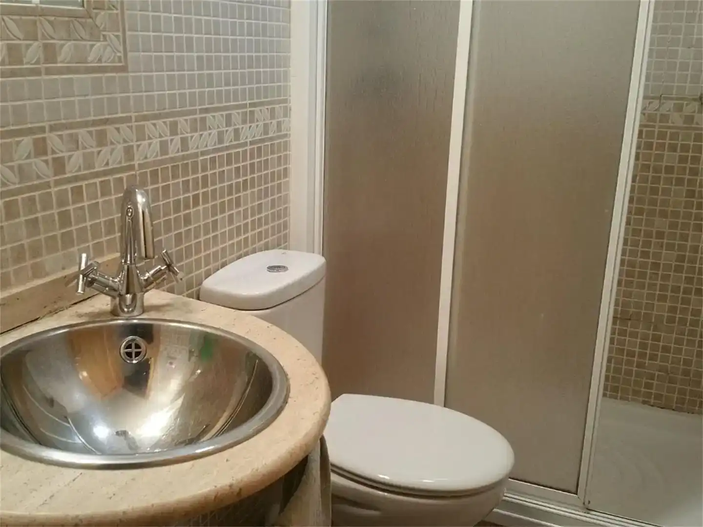 Baño de Casa adosada en venta en Trujillo con Aire acondicionado y Balcón