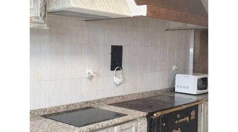 Foto 3 de Casa o chalet de alquiler en Teo, A Coruña