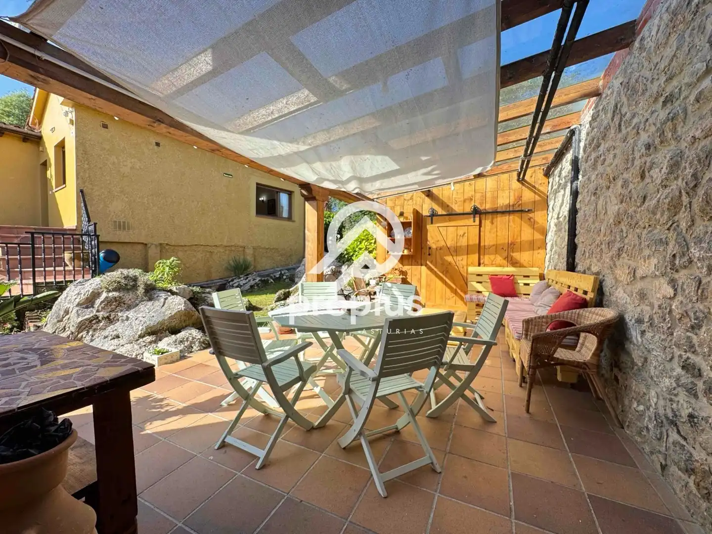 Terrace of Houses for sale in Llanes  with Heating, Private garden and Parquet flooring