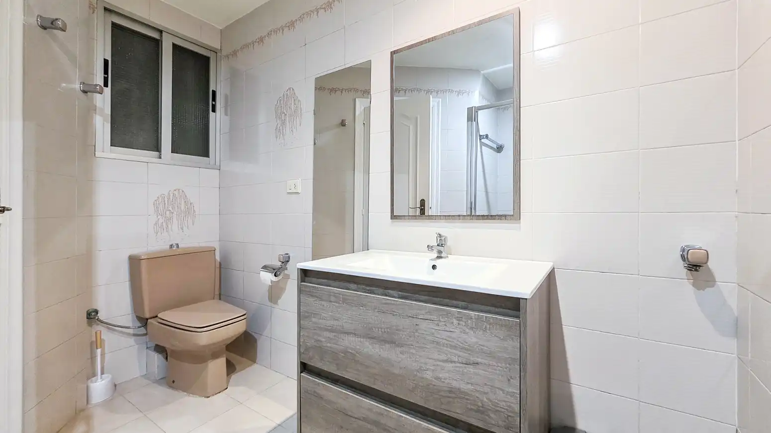 Piso con terraza en venta en Valencia - maestro sosa, imagen 9